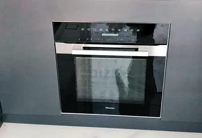 Miele Series 7 Modern Built-in Electric Oven 60 cm Luxury German Engineering Collection