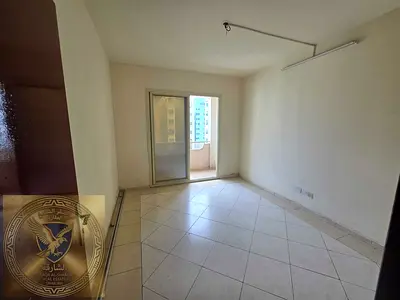 للايجار السنوي غرفة وصالة بمساحات واسعة بلكونة بااطلالة مفتوحة تكييف مركزي تشطيب حديث تسهيلات في السداد قريب من جميع الخدمات موقع متميز