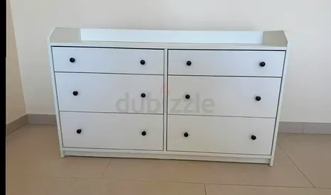 Storage drawer