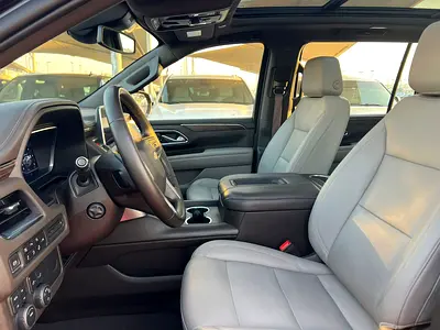 2023 Chevrolet SUBURBAN 照片 9