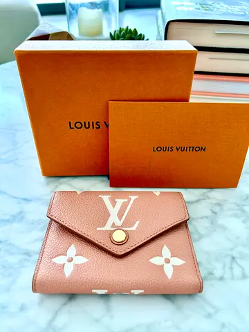 Louis Vuitton Victorine Wallet Rose Trianon Pink/Creme - never used