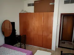 Bed space for rent in a spacious and very neat room. Preference to keralite males.