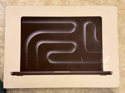 MacBook Pro M5 Max 128GB RAM 8TB SSD 14” AppleCare+ Brand New Sealed