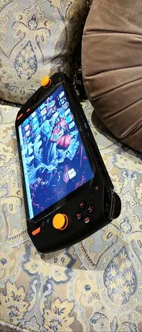 one xplayer 1TB. 16 RAM