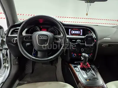 2012 AUDI A5 — миниатюра 9