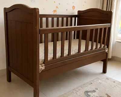 Wooden Baby Crib - Classic Dark Brown, Good Condition - New mattress