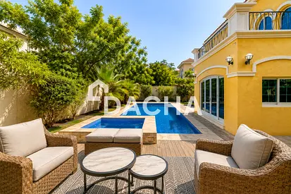 3 Bed Converted to 4 | Private Pool | Extended