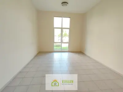 استوديو بمخطط مفتوح | إطلالة على الطريق | ديسكفري جاردنز