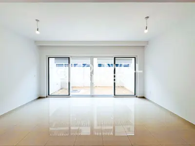 Vacant | Brand New | Family-Friendly