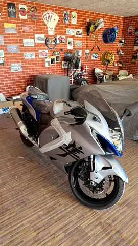 2025 Hayabusa NEW