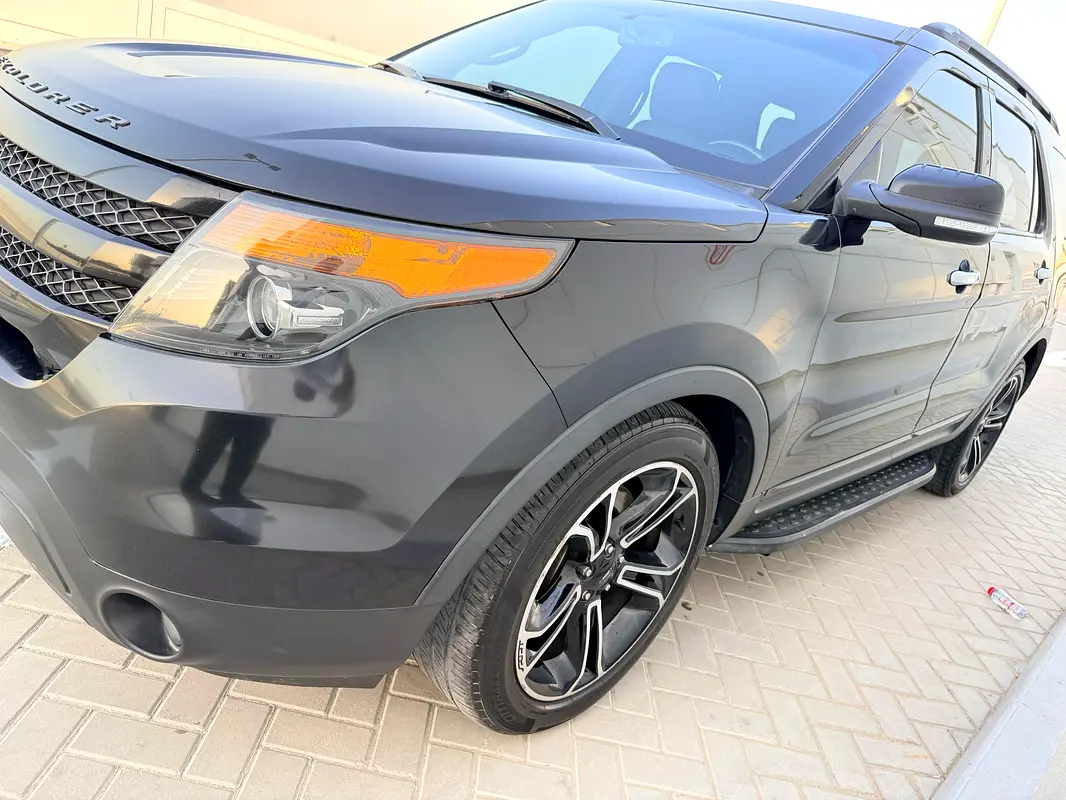 Ford Explorer 2014 — photo 1 of 19