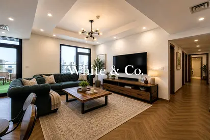 Contemporary | Large Terrace | Ready Now!