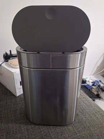 Stainless Steel Touchless Pedal Bin - 30L (brand new)