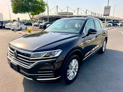 Pristine 2021 Volkswagen Touareg Comfortline | GCC Specs | Low km single owner original paint