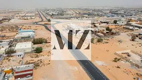 New hout for sale in the Emirate of Sharjah, Al-Saja area (compensation) Excellent location on the c
