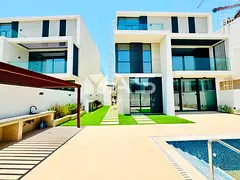 Luxury Private Pool Villa | Private Beach | Wynn Casino | Landscaped Garden