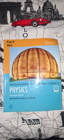 Pearson Edexcel International GCSE Physics Student Book (Grade 9-1) - Good Condition