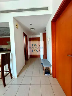 MID FLOOR | ELEGANT | VACANT | GREENS