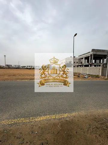 للبيع فى الشارقة   منطقة الرقيبة   أرض سكنية   موقع مميز   قريبه جدا من جميع الخدمات  تصريح فيلا أرضى وأول
