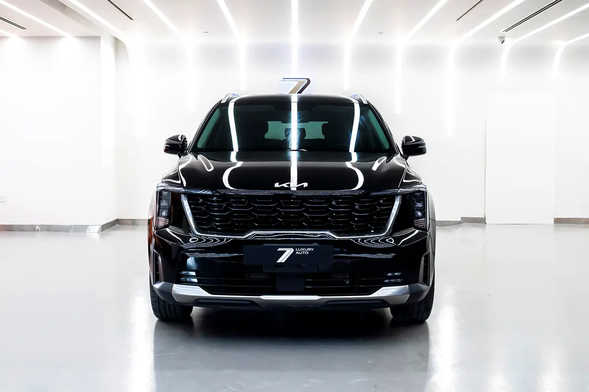 Kia Sorento 2024 — photo 1 of 14