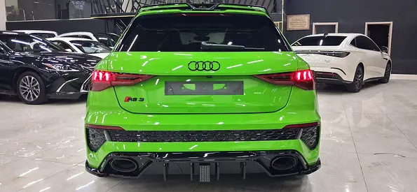 صورة 8 لـ 2025 AUDI RS3