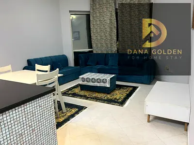 للايجار الشهري غرفه وصاله مع حمامين وجيم ومسبح ونت في الشارقه في المجاز3