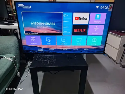 Smart TV 43 inch excellent condition