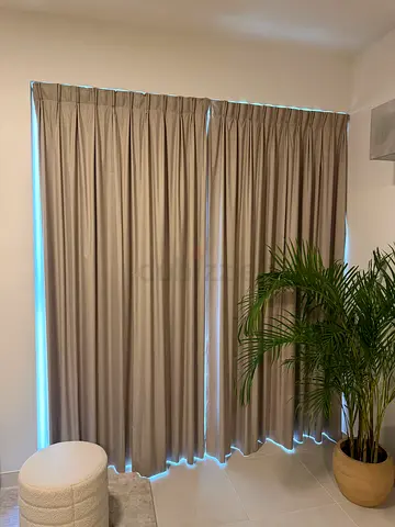 Beige full-length blackout curtains - set of 2 panels