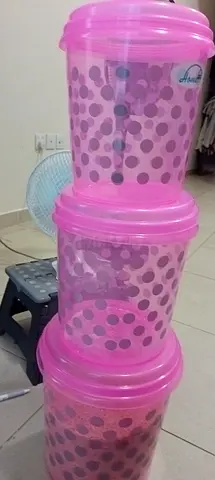 Set of 3 Pink Stackable Plastic Storage Buckets/Containers