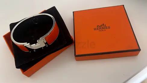 Hermès Clic H Orange Enamel Bracelet with Box - Preowned