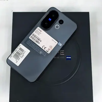 VIVO X 200FE 512GB STORAGE