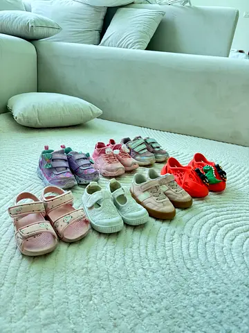 Children’s shoes