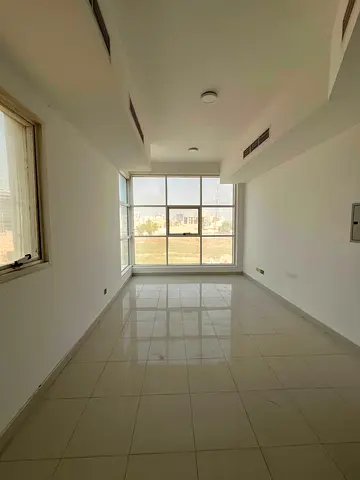 Studio - Opposite Ajman Museum and close to the bus station - Separate kitchen - Spacious area - Ai