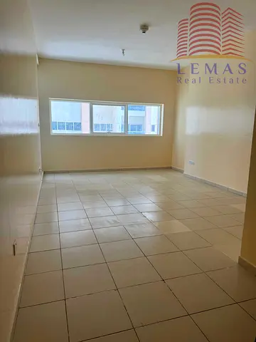 Distress deal 2bhk for sale 550k now 500k Limited time offer