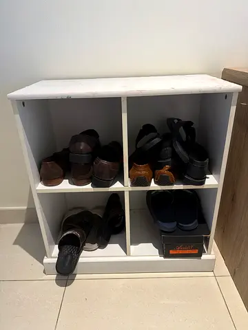 Shoe rack