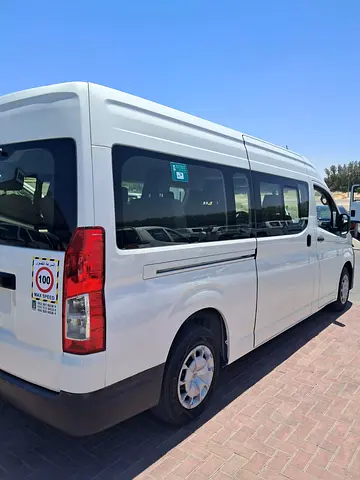 2021 Toyota HIACE 照片 6