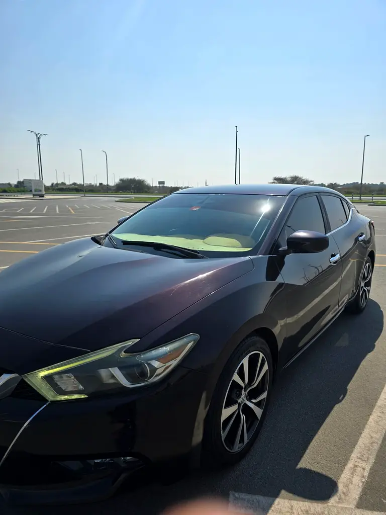 Nissan Maxima 2016 — photo 1 of 9