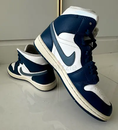 Nike Jordan Blue/White