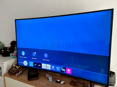 Samsung 55-inch Smart LED TV in perfect condition (used 1 year)