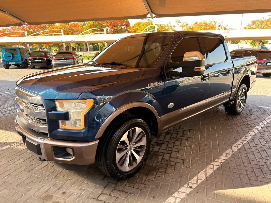 Ford F-150 2015 — photo 1 of 11