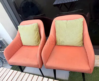 Chair and table for outdoor gallery