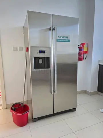 Siemens Double Door Freezer Refrigerator With Ice Maker