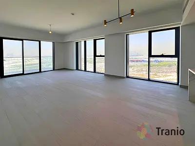 Biggest Layout I Burj Khalifa View I Vacant Soon