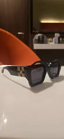 OFf-WHITE Black Designer-Style Sunglasses with Gold Accent