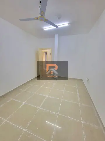 Studio with Balcony- Spacious Unit - Closed Kitchen - DM for Booking