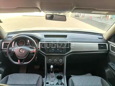 2018 Volkswagen TERAMONT photo 8