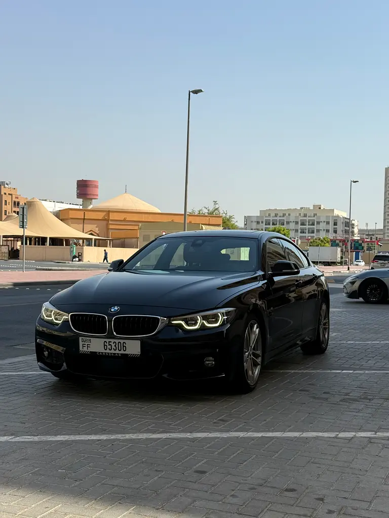 BMW 4-Series 2018 — photo 1 of 19