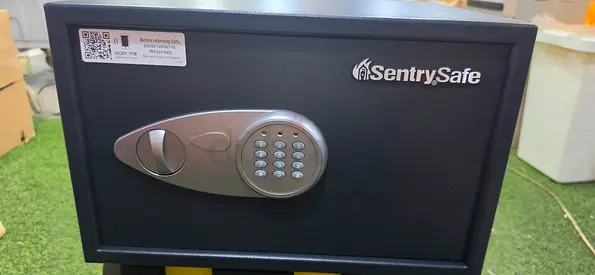 SentrySafe Small Electronic Home/Office Safe - Good Condition