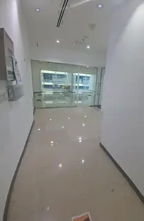 Prime Location | 8 Parking Spaces | Good Layout
