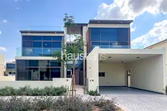 D1 Modern | Roof Top Terrace | Skyline views